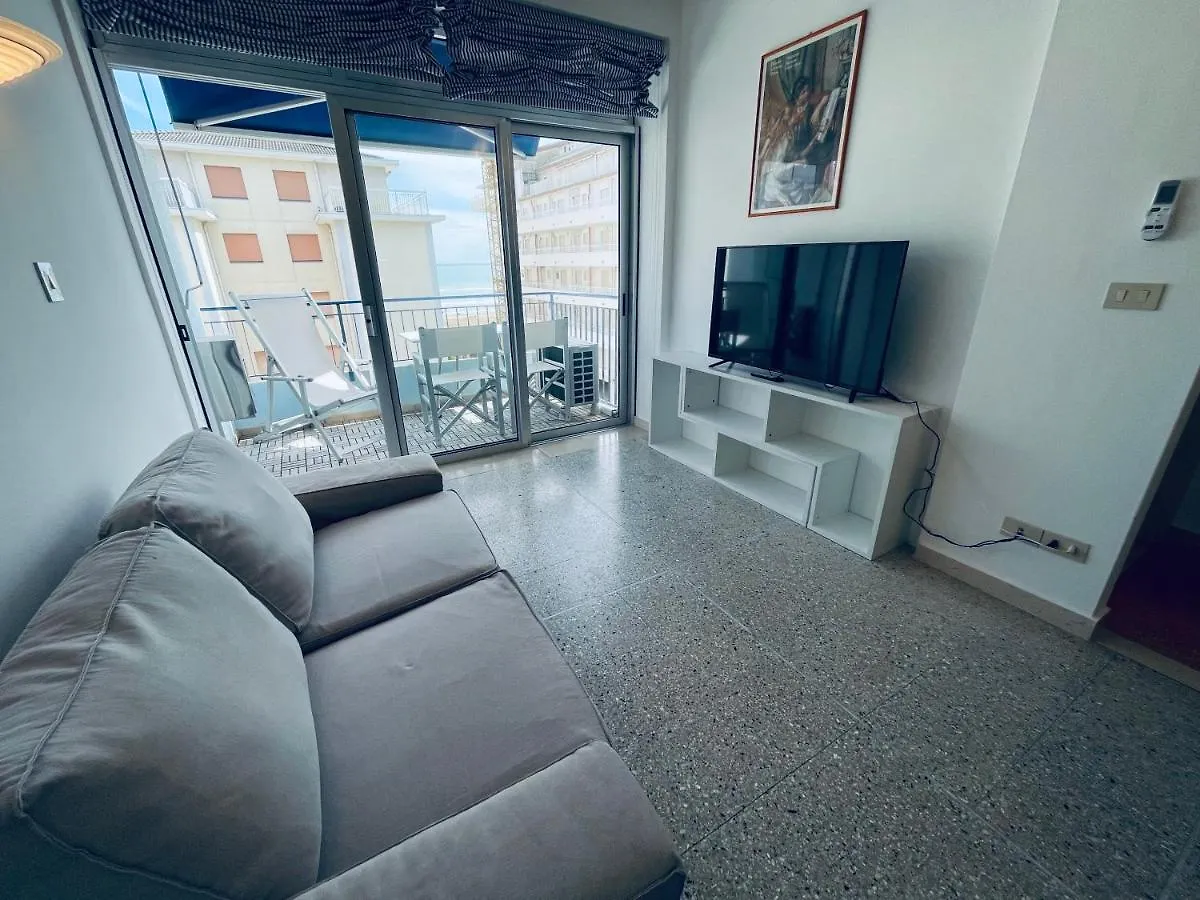 Appartamento Saturno N. 18 - Vista Mare - 4° Piano Con Ascensore 리도 디 예솔로